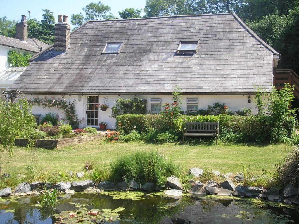 Detling Coachhouse Bed and Breakfast Maidstone Buitenkant foto